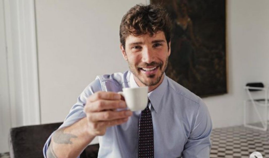 Quanto Guadagna Stefano De Martino Ad Amici 2022
