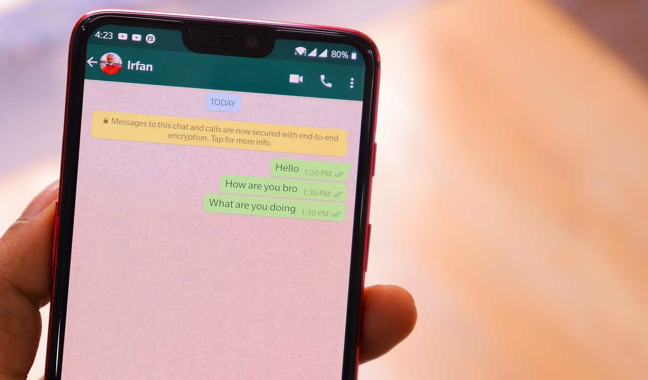 WhatsApp: i messaggi spam si bloccano così