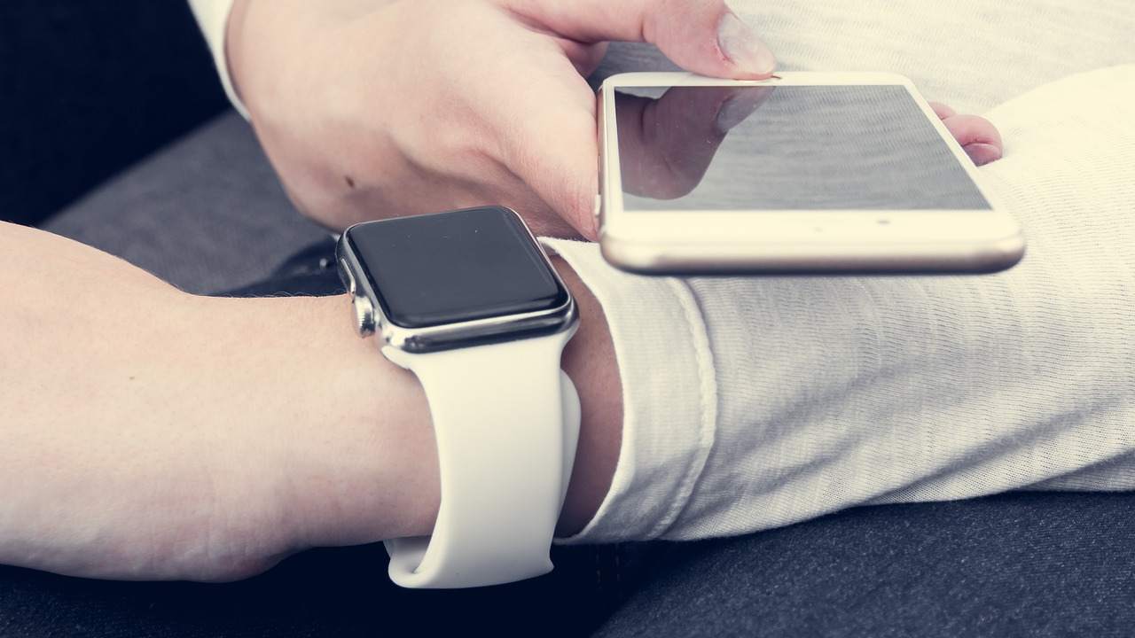 Apple, gli hacker russi hanno rubato i dati dei nuovi progetti