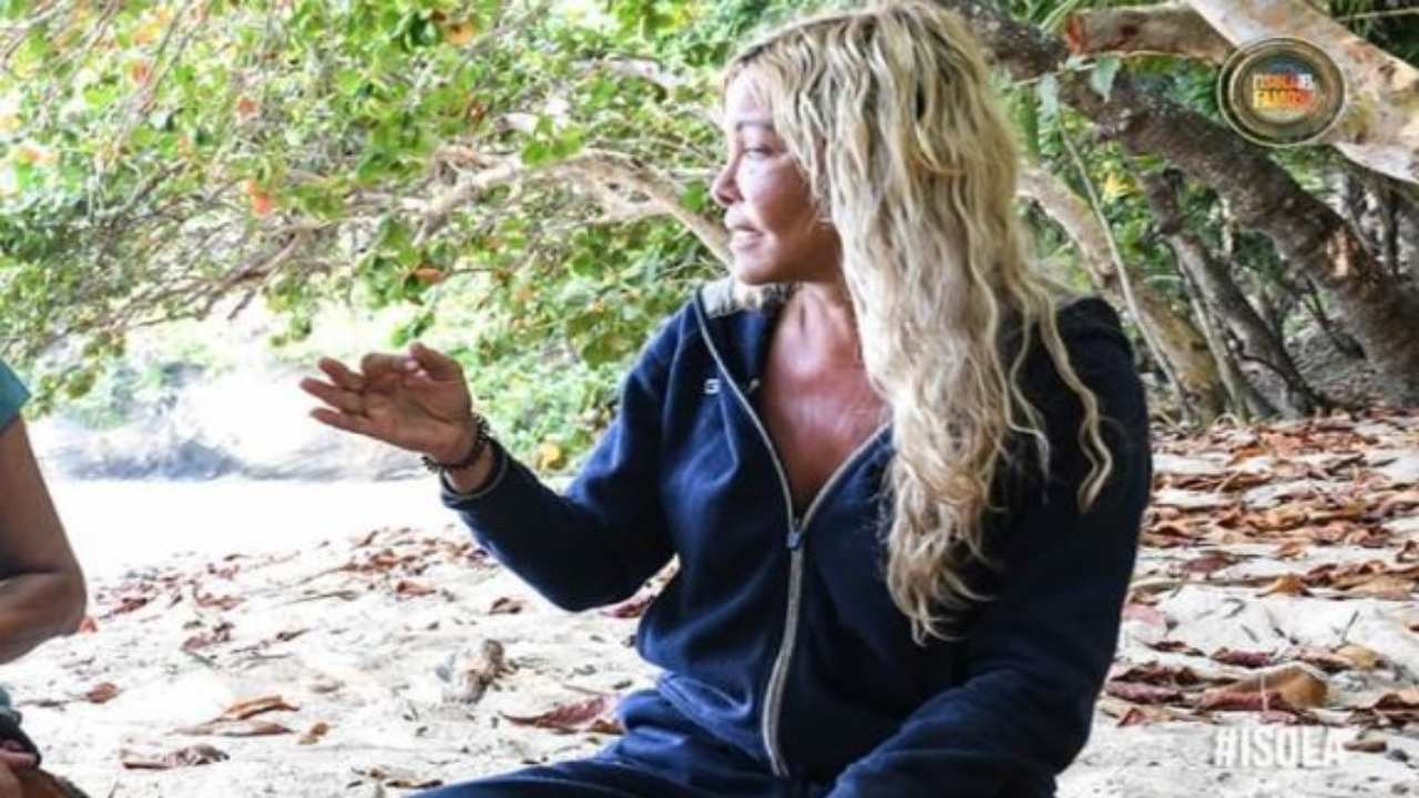 Che Lavoro Fa Licia Dell'isola Dei Famosi