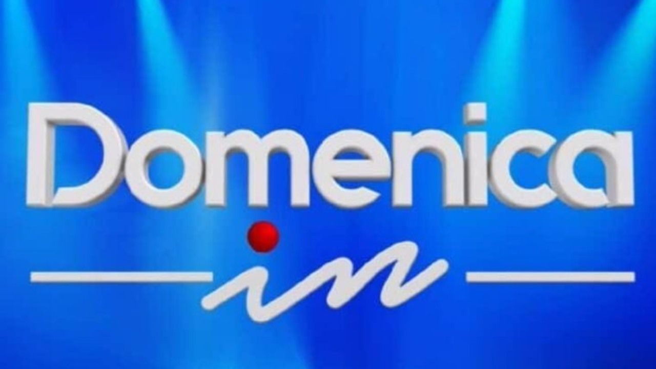 Conduttrice Domenica In