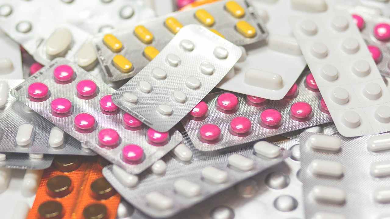 La Polizia di Stato di nuovo all'attacco contro i farmaci illegali online