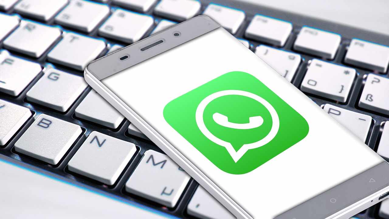 WhatsApp pronto con una nuova veste grafica
