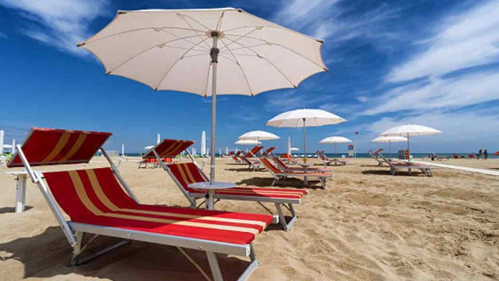 Altroconsumo conduce un'indagine sulle vacanze Covid anno II - Vimarsana News