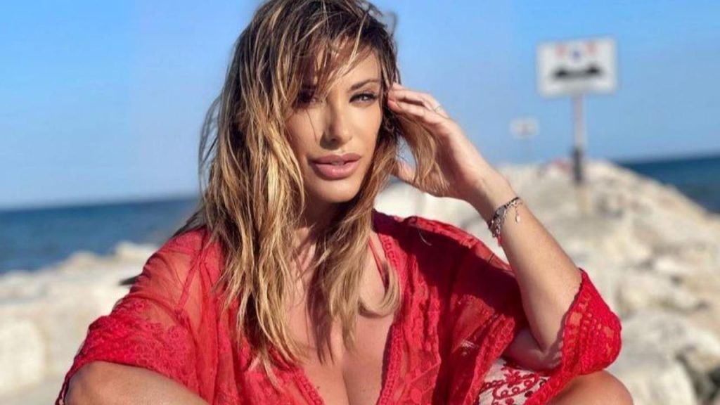 Sabrina Salerno torna in tv | svelato il nuovo lavoro della cantante - Vimarsana News