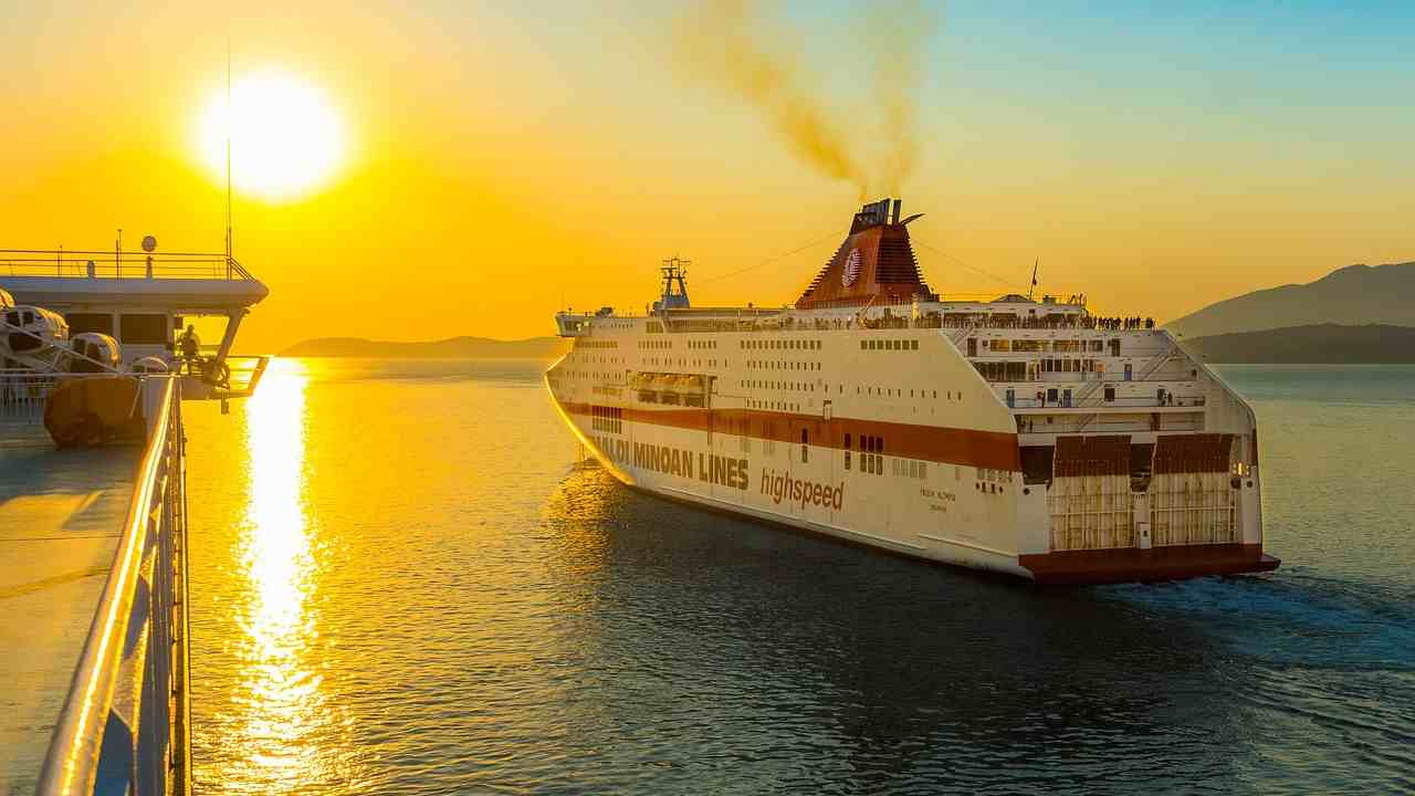 Federconsumatori: “Tariffe proibitive per i traghetti verso Sardegna e Sicilia"