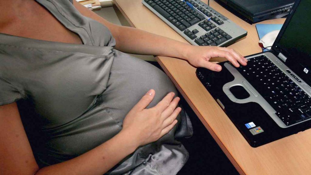 Terzo webinar istituzionale sulla famiglia | il tema è la parità di genere nel lavoro - Vimarsana News