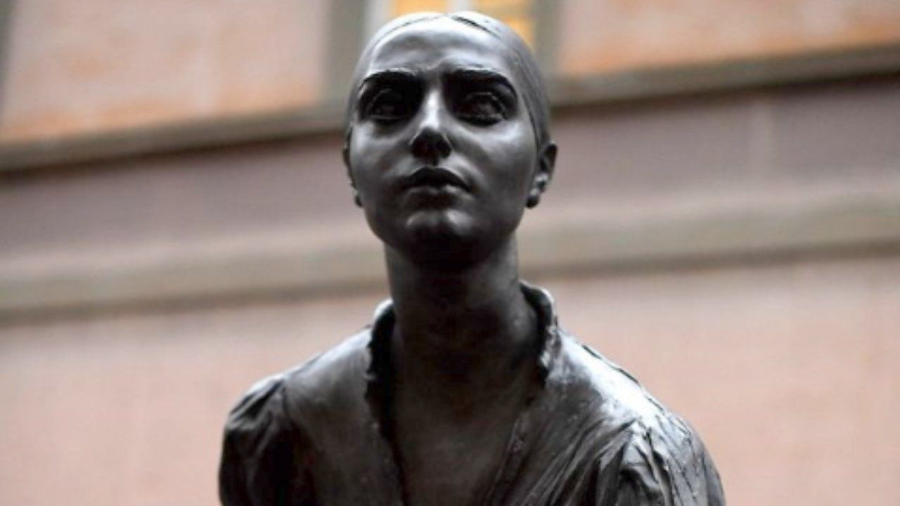 statua cristina trivulzio milano