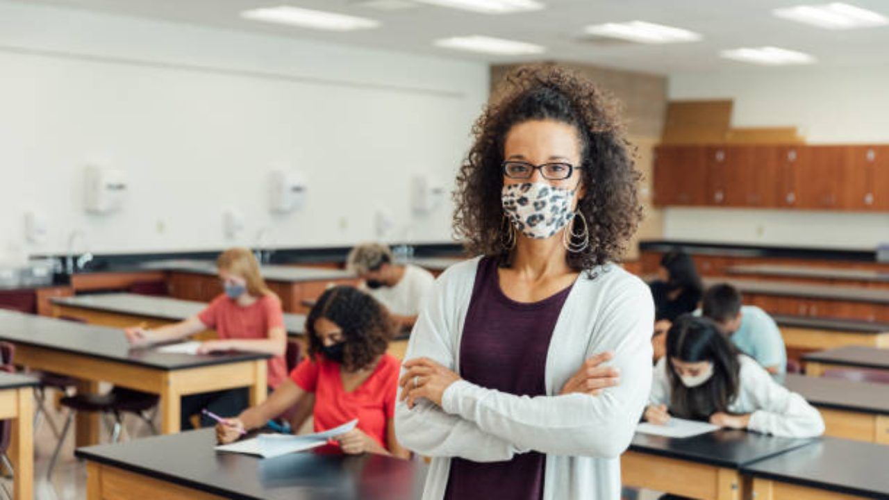 Mascherina insegnanti