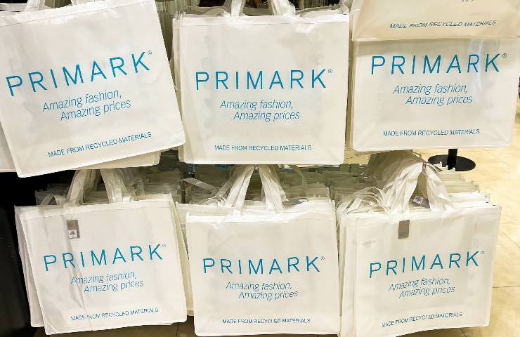 Primark, il trucco che ti fa spendere di più (e non lo noti)