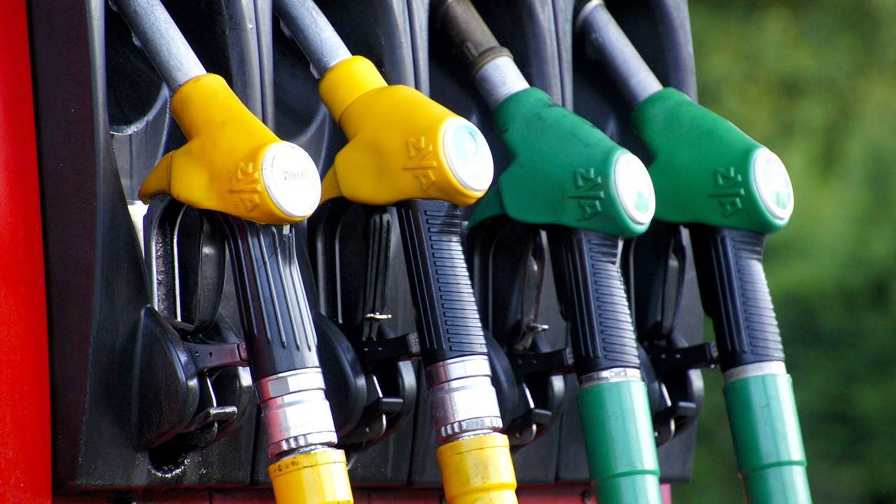 Prezzi carburante: dopo il 21 agosto potrebbe arriva la nuova stangata
