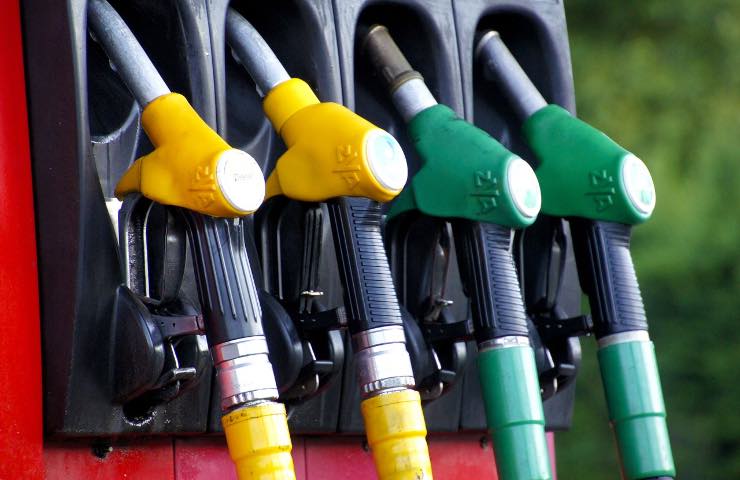 Prezzi carburante: dopo il 21 agosto potrebbe arriva la nuova stangata