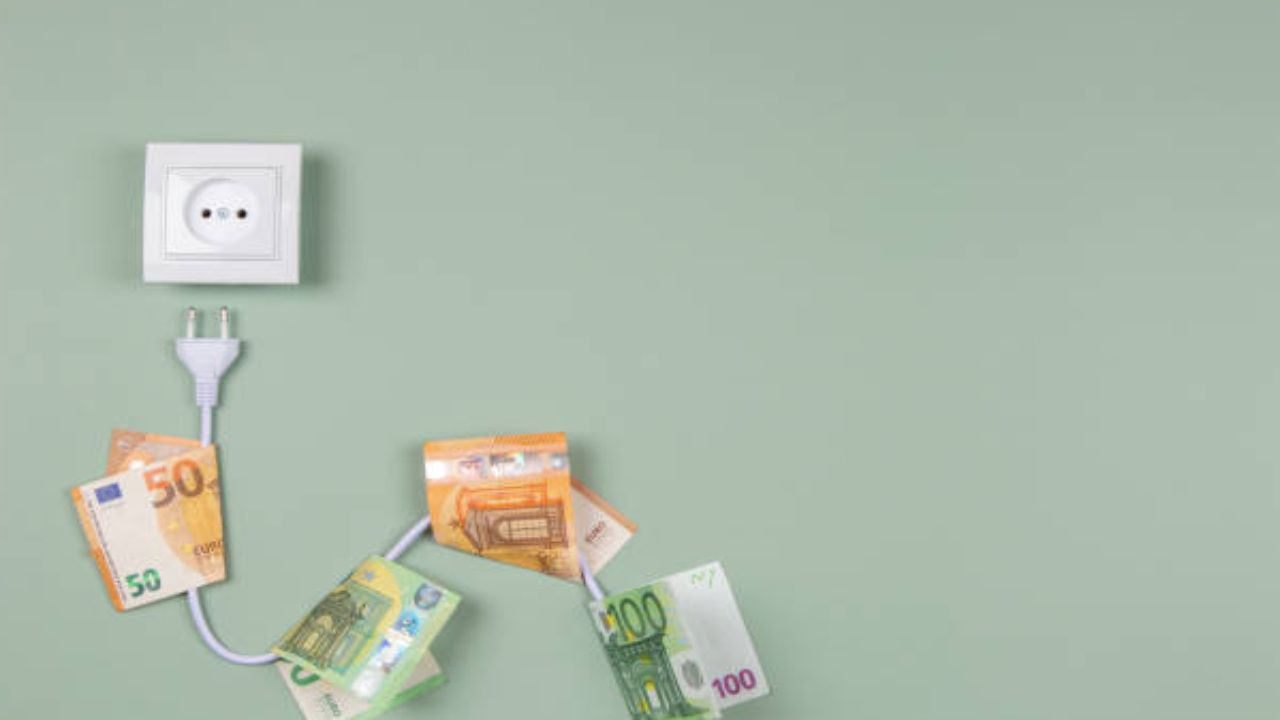 bollette non pagate cosa succede