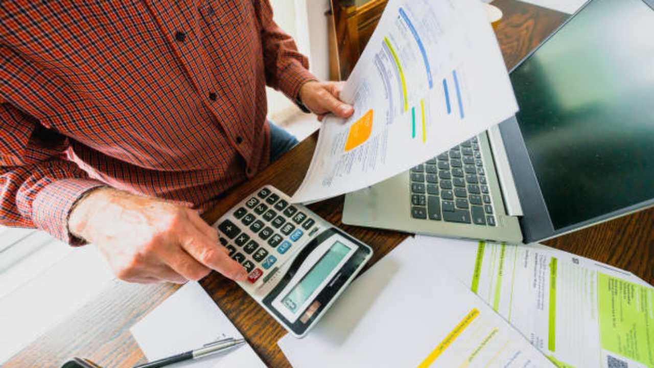 aumento bollette luce ottobbre