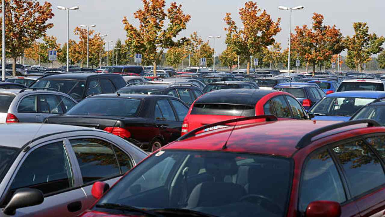 rischi parcheggiatore abusivo