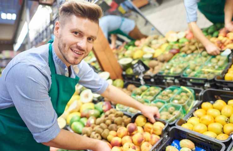 dipendente supermercato
