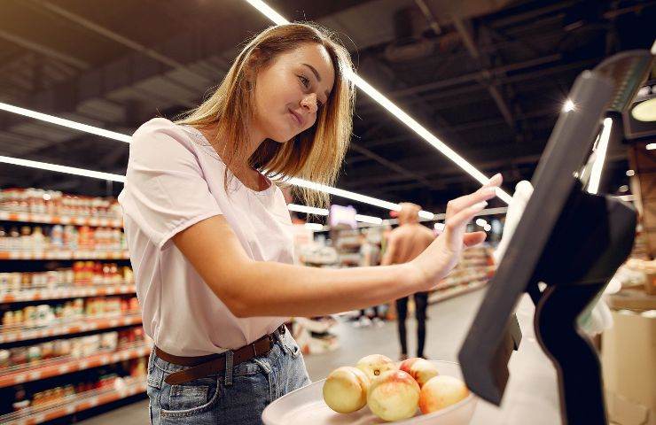 alimenti scaduti lidl esselunga