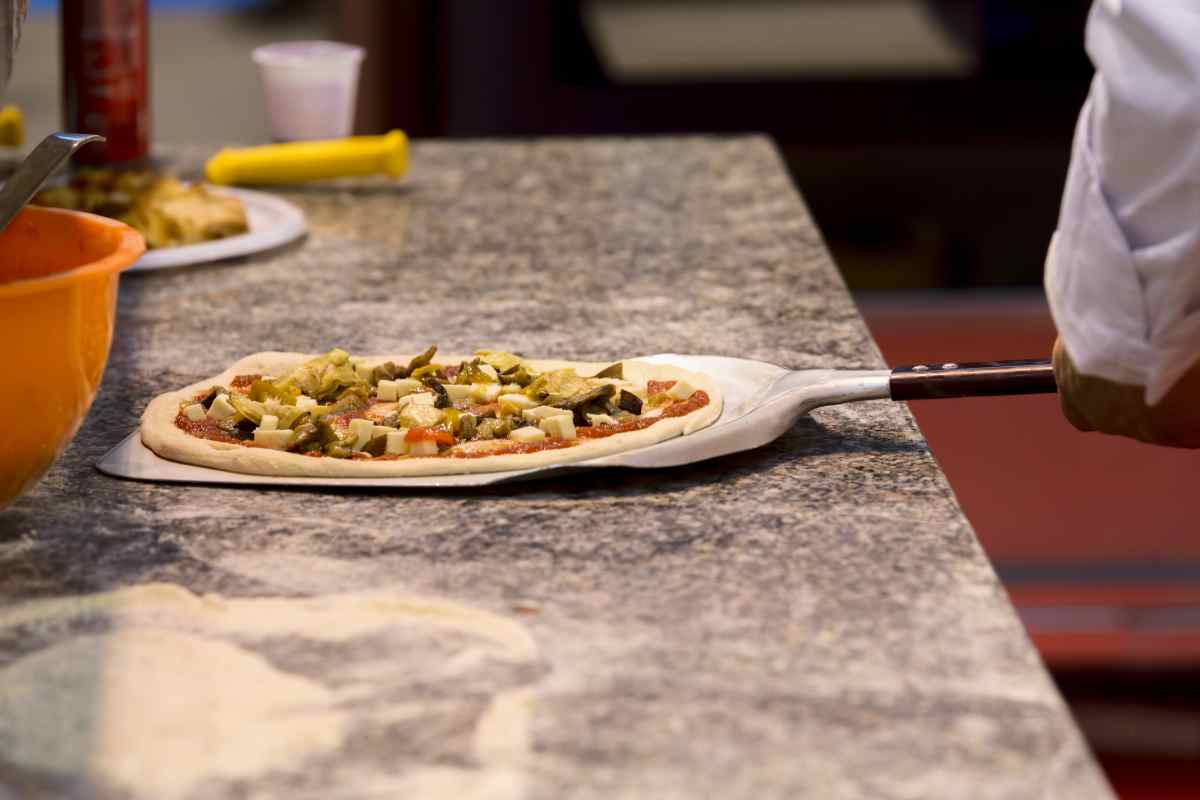 fare la pizza