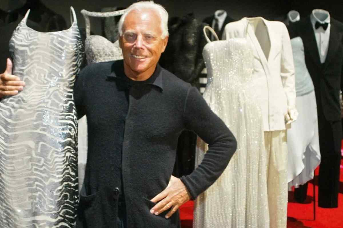 giorgio armani e abiti sfilata