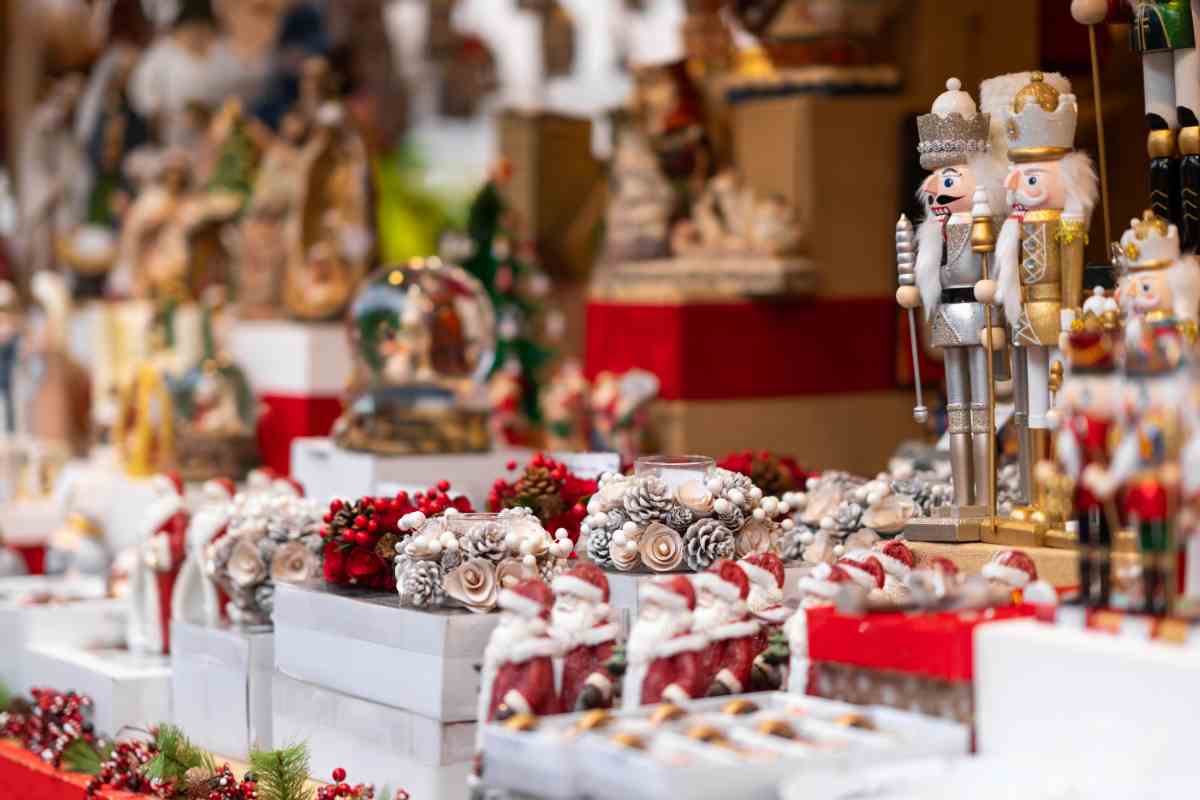 banco di un mercatino di natale